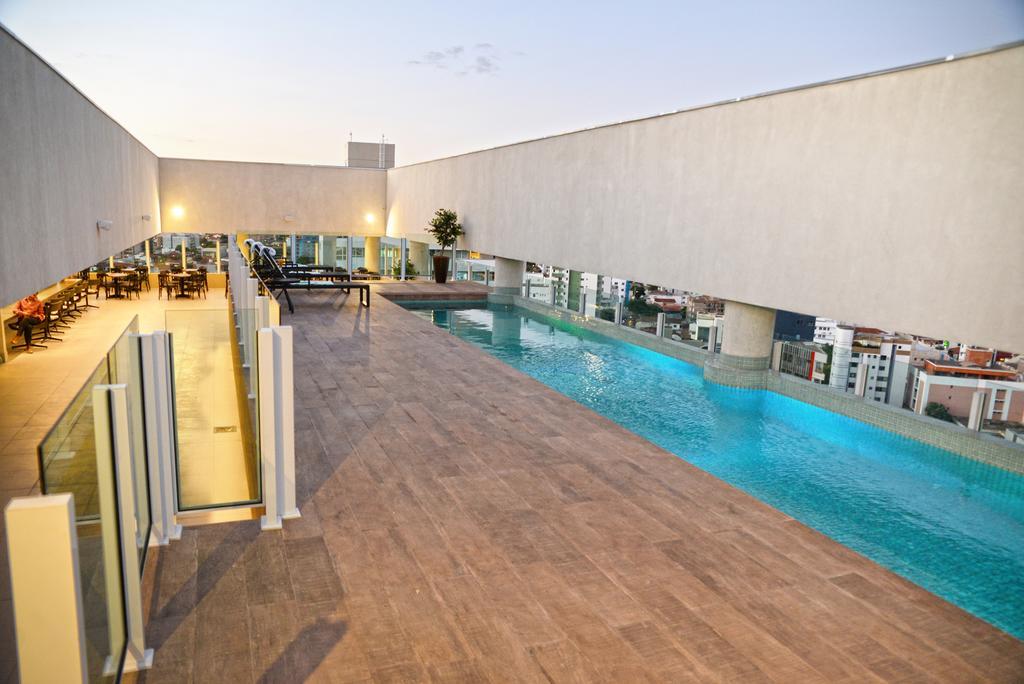 Dubai Suites Montes Claros Kültér fotó