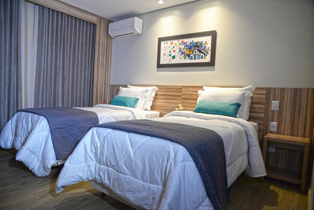 Dubai Suites Montes Claros Kültér fotó