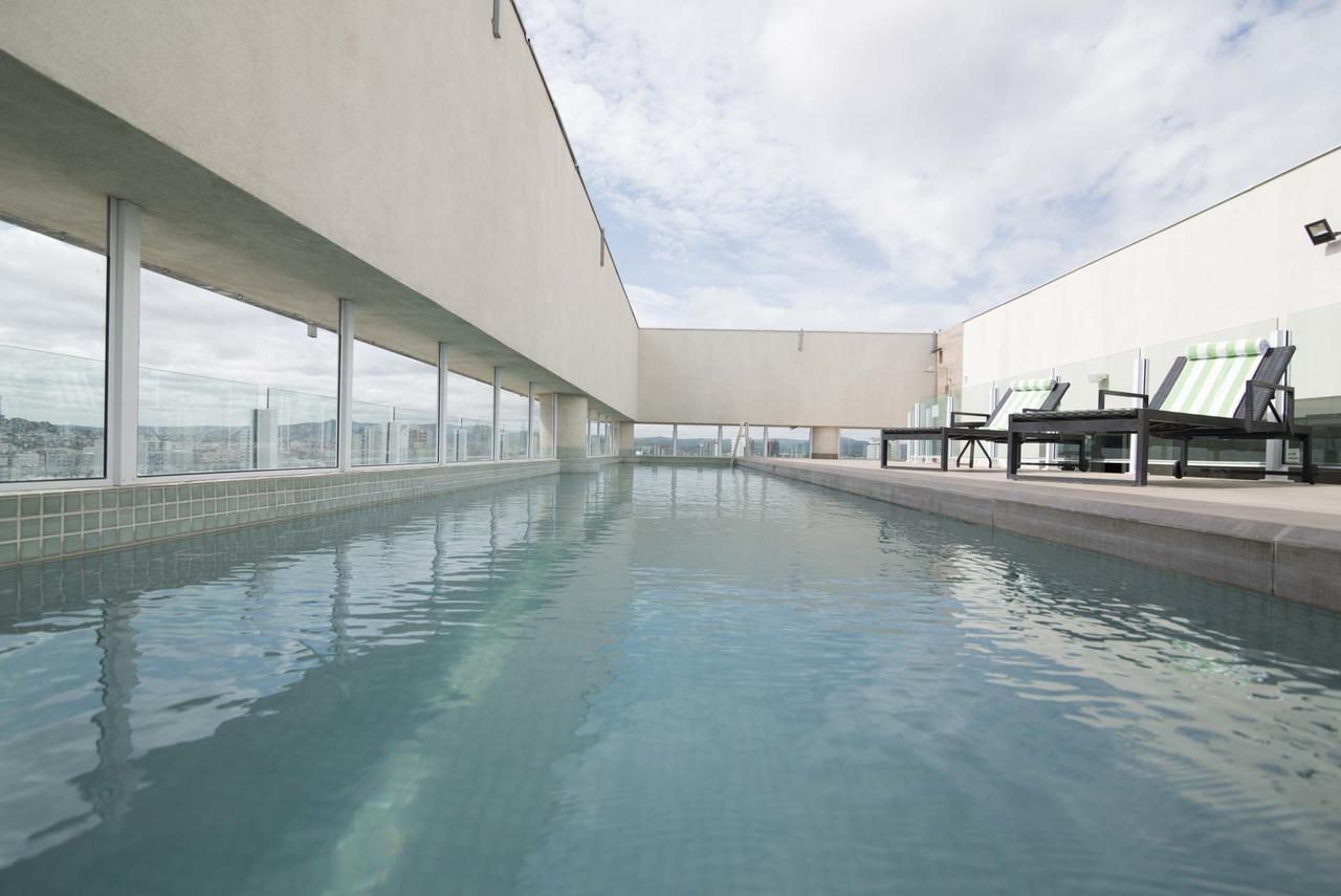 Dubai Suites Montes Claros Kültér fotó